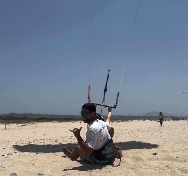 Master Kitesurfing in Tarifa with Lost Elementos
